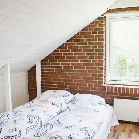 Prázdninový dům Dejligt Og Stort Hus Med Og Sauna Roslev