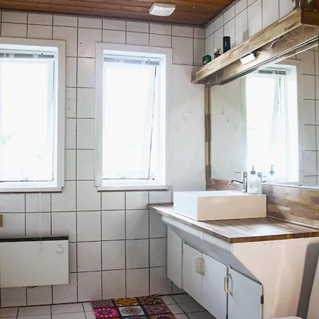 Dejligt Og Stort Hus Med Og Sauna