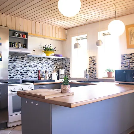 Prázdninový dům Dejligt Og Stort Hus Med Og Sauna Roslev