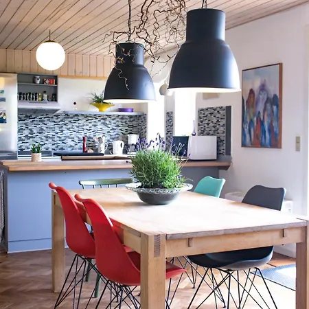 Dejligt Og Stort Hus Med Og Sauna Roslev