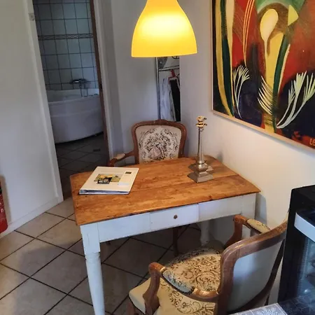 Dejligt Og Stort Hus Med Og Sauna Hébergement de vacances Roslev