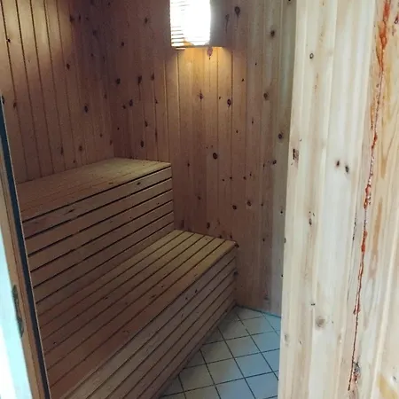 Dejligt Og Stort Hus Med Og Sauna Ferienhaus